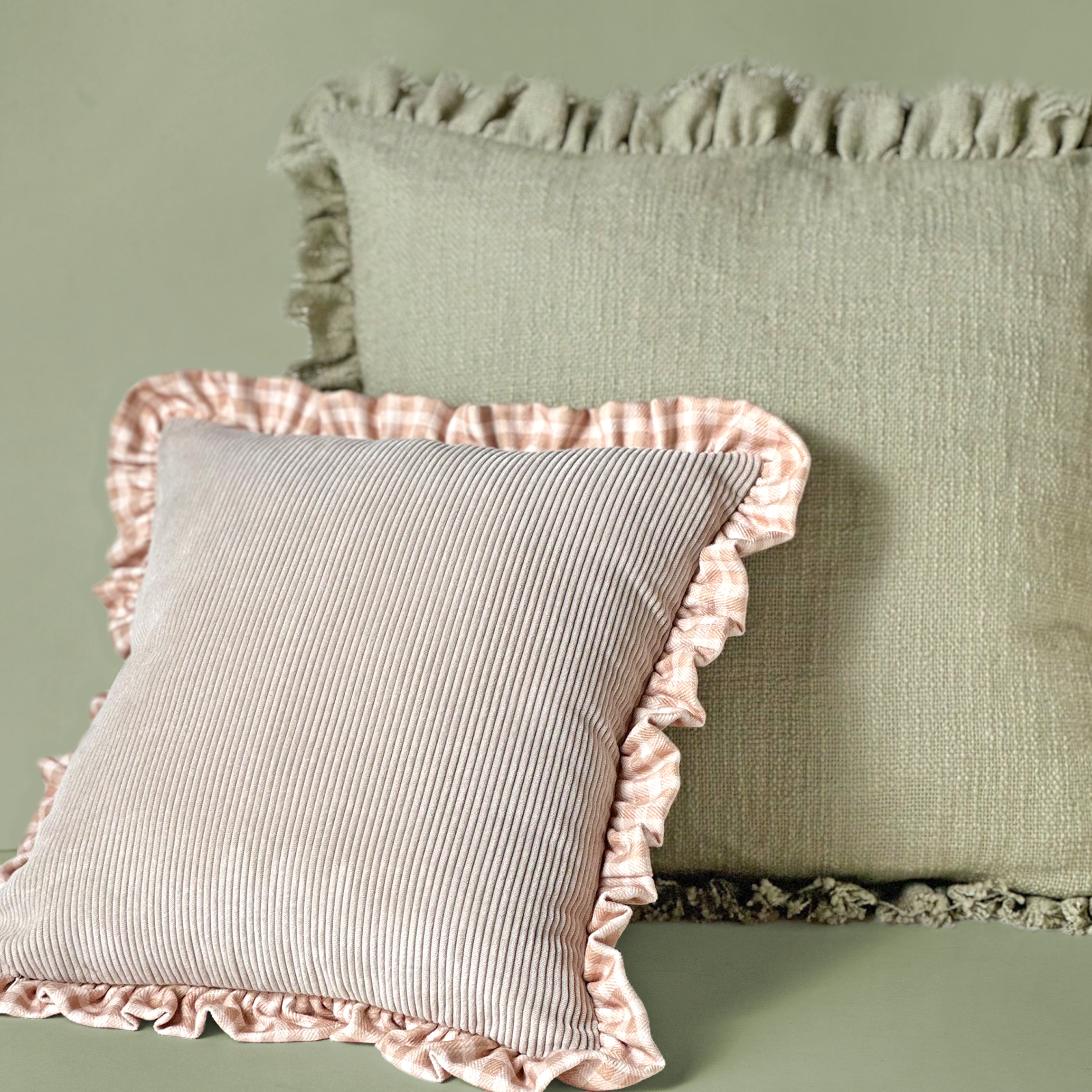 Soft Beige Ribbed Frill Cushion