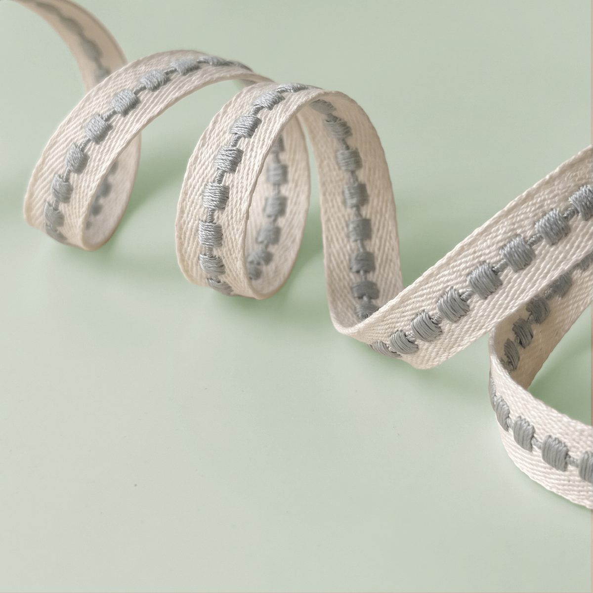 Embroidered Dash Trim