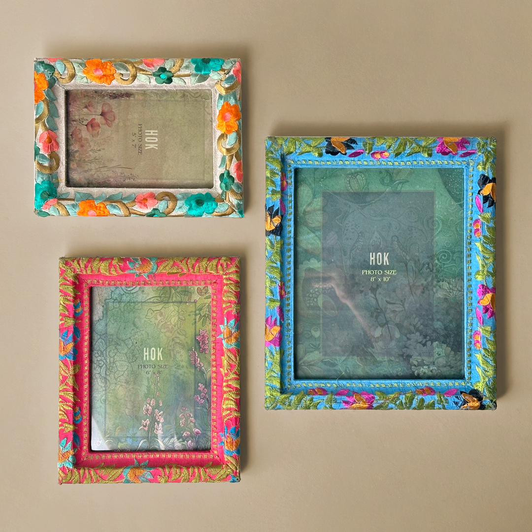Handcrafted Pink Floral Embroidered Photo Frame