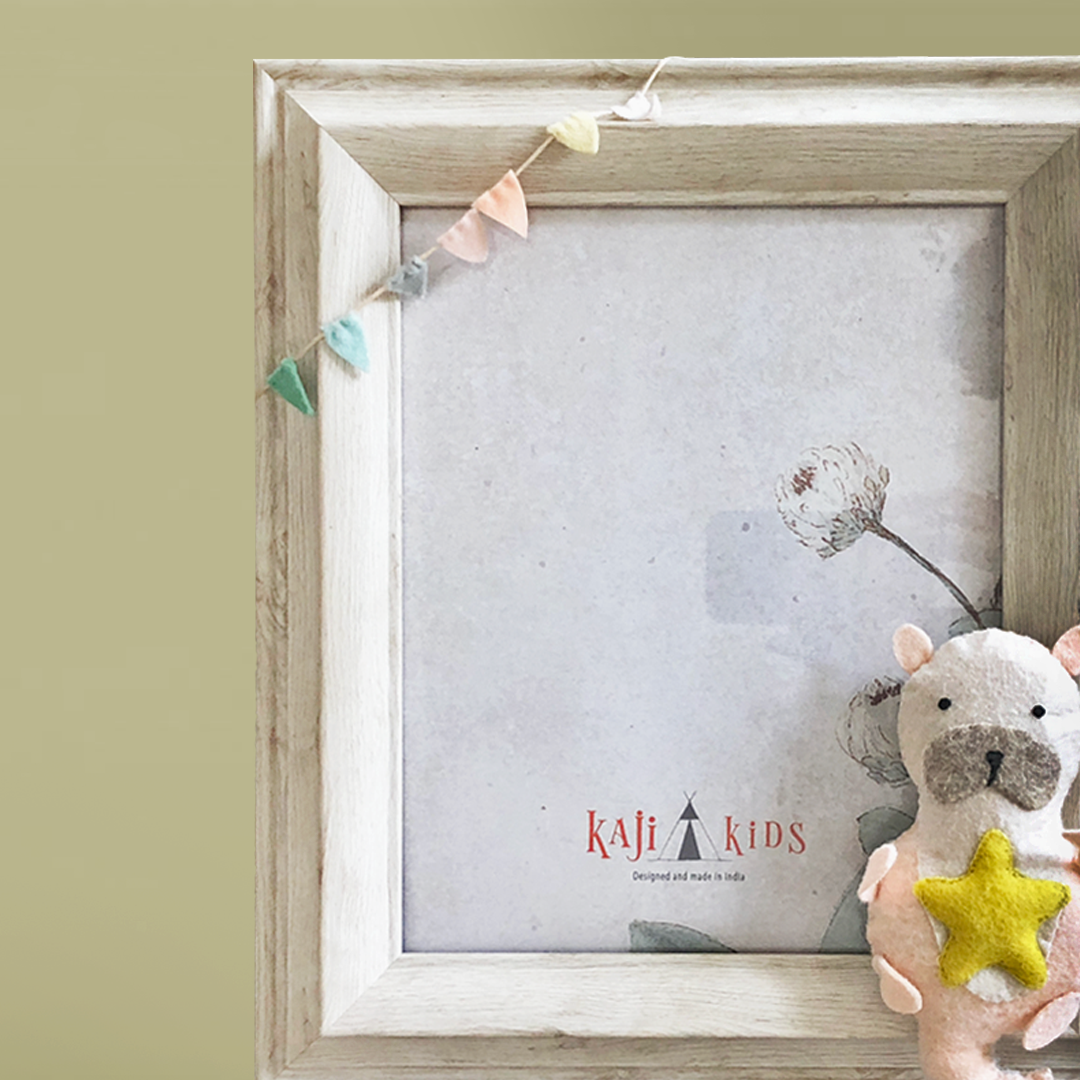 Mr Otter on a frame
