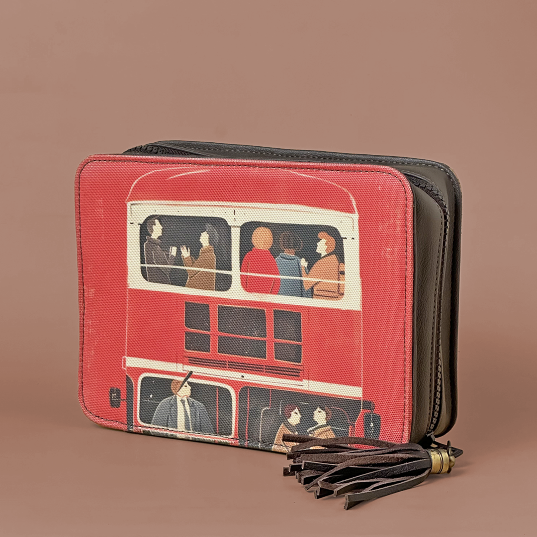 London Red Bus Tech Organizer