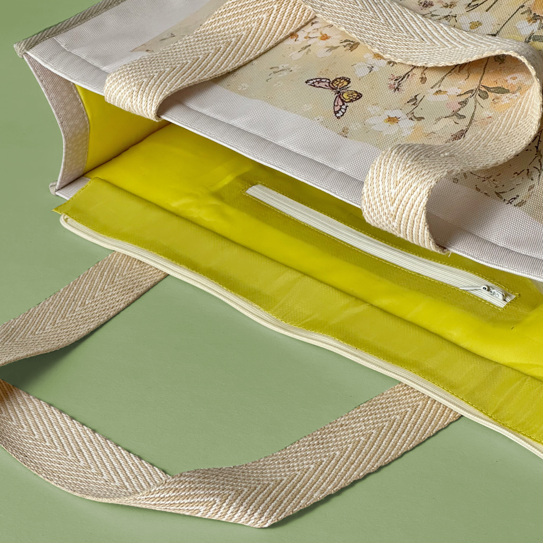Countryside Stroll Tote
