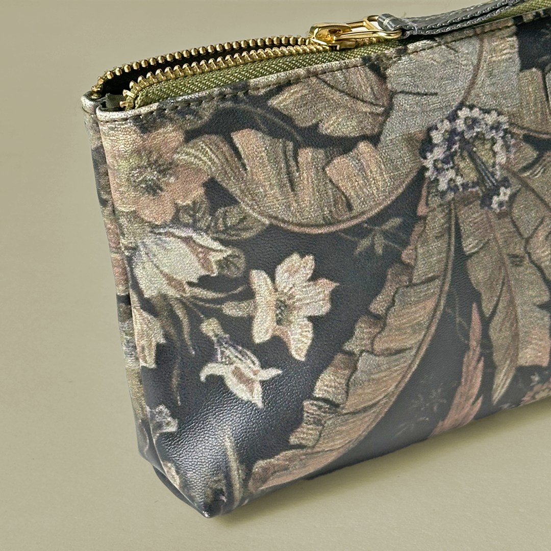 Vintage Parakeet Pouch