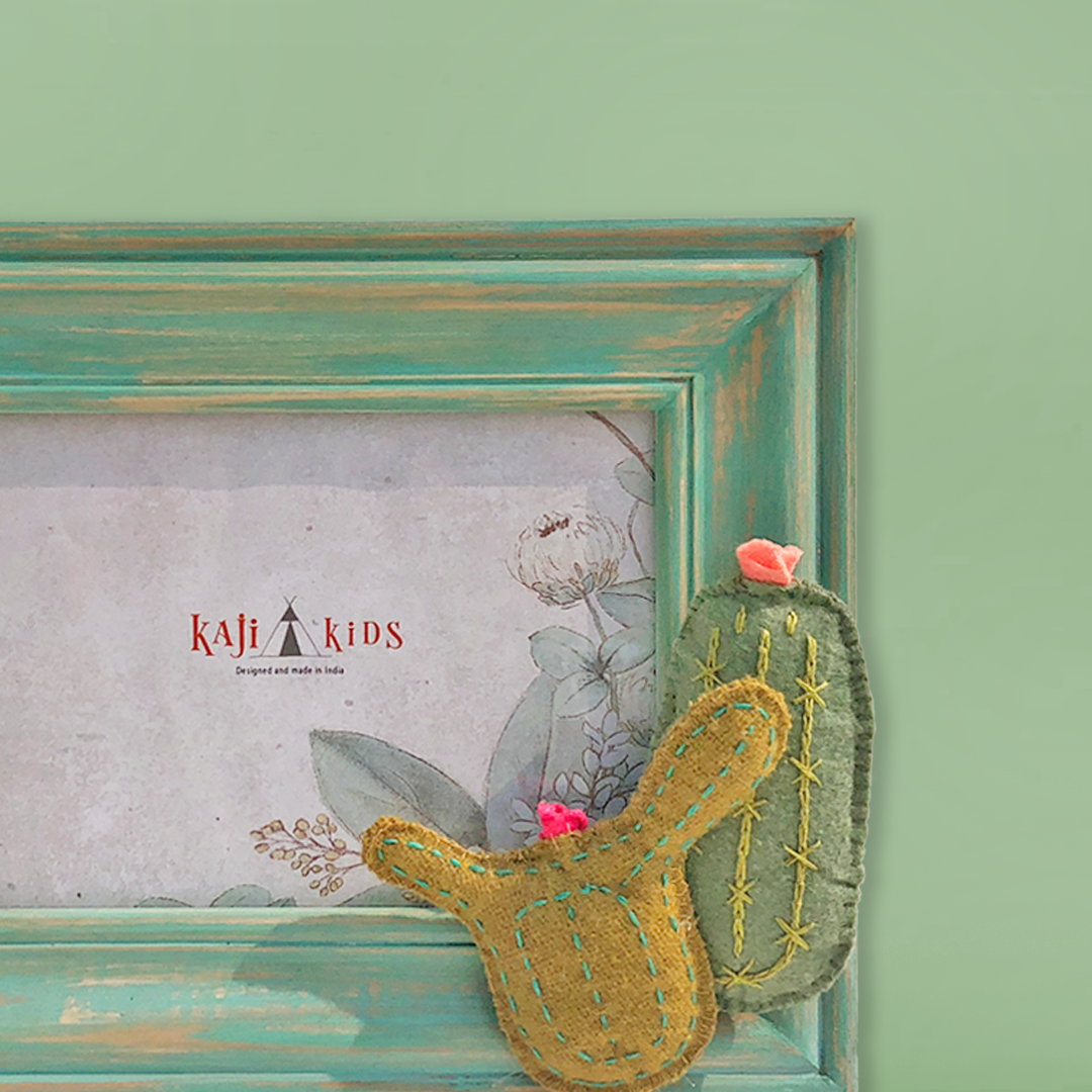 Llama Photoframe