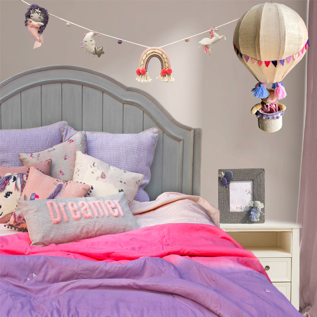 Unicorn & Rainbows Bunting