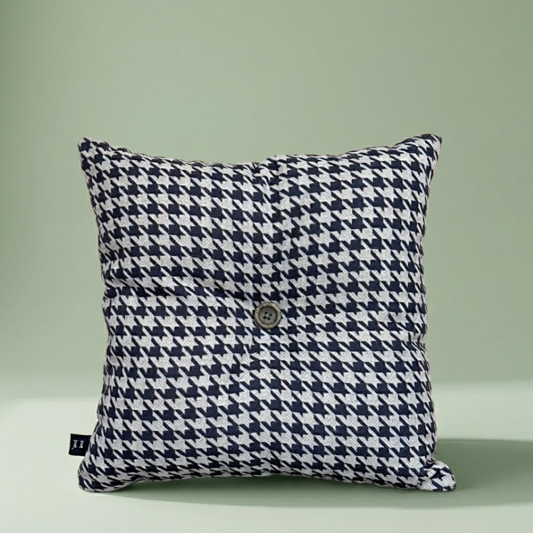 HOUNDS TOOTH