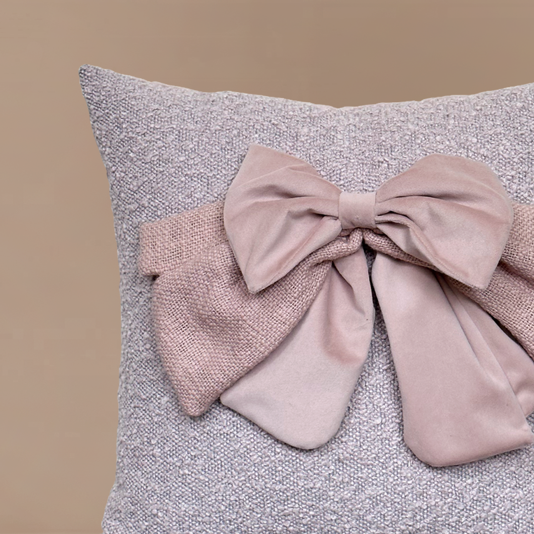 Bow blush