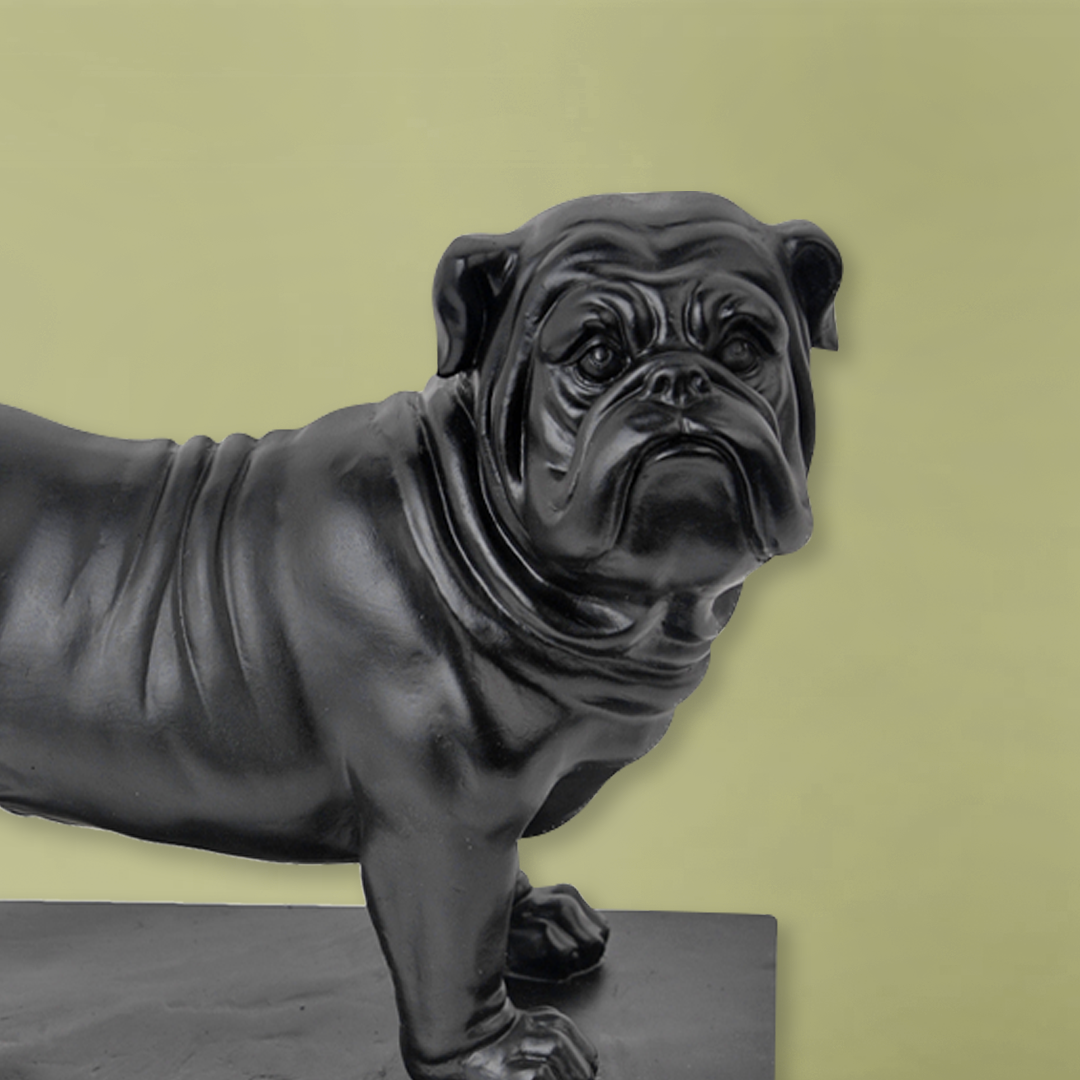 Pug Showpiece